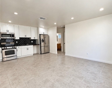 12921 Norris (back House) - Photo Thumbnail 1