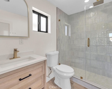 22714 Schoolcraft - Photo Thumbnail 8