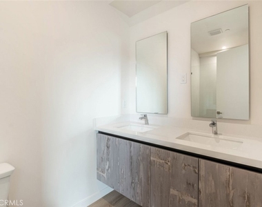 7341 Valmont Street - Photo Thumbnail 21
