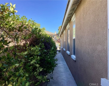 3643 Mountain Shadows Court - Photo Thumbnail 17