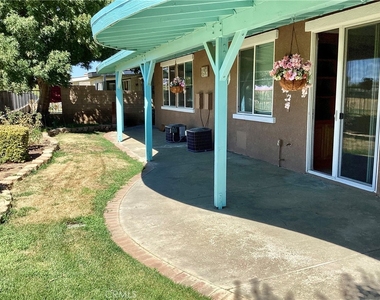 3643 Mountain Shadows Court - Photo Thumbnail 19