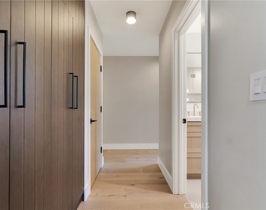 19160 Olympia Street - Photo Thumbnail 26