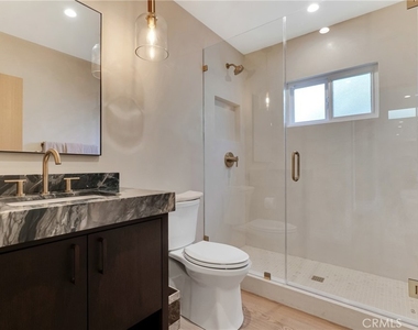 19160 Olympia Street - Photo Thumbnail 41