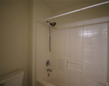 25725 Wagner Way - Photo Thumbnail 23