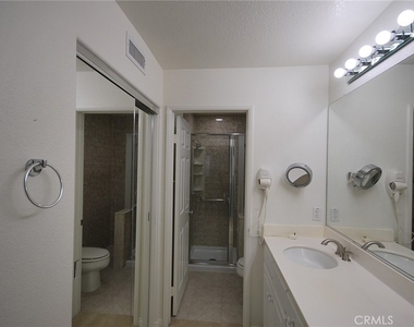 25725 Wagner Way - Photo Thumbnail 18