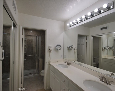 25725 Wagner Way - Photo Thumbnail 17