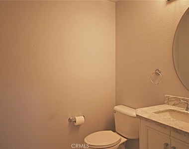 25725 Wagner Way - Photo Thumbnail 13