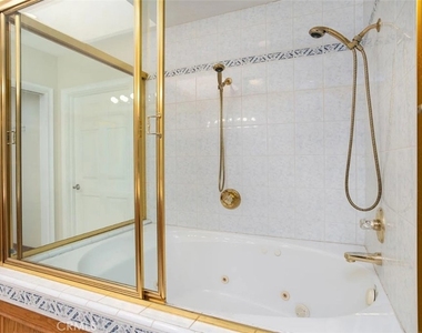 635 Bungalow Drive - Photo Thumbnail 15