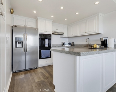 2910 S Peck - Photo Thumbnail 6