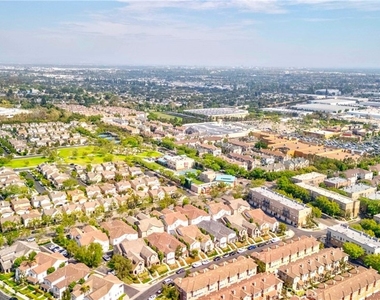 2256 Clark - Photo Thumbnail 59