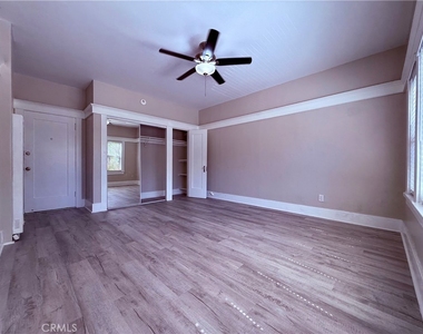 406 Linden Avenue - Photo Thumbnail 4