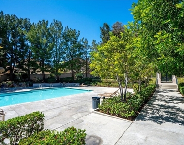 1473 Holcomb - Photo Thumbnail 36