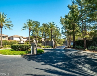 1473 Holcomb - Photo Thumbnail 46