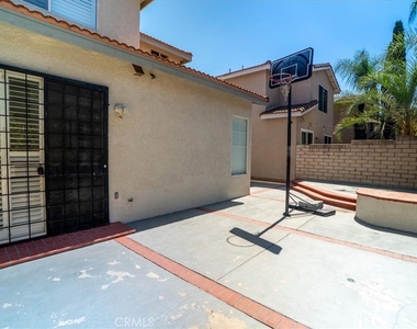 1473 Holcomb - Photo Thumbnail 33