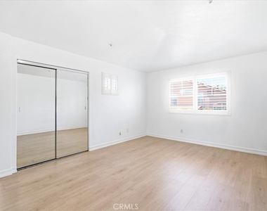 1473 Holcomb - Photo Thumbnail 21