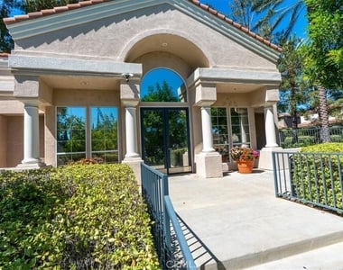 1473 Holcomb - Photo Thumbnail 35