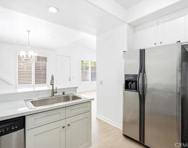 1473 Holcomb - Photo Thumbnail 10