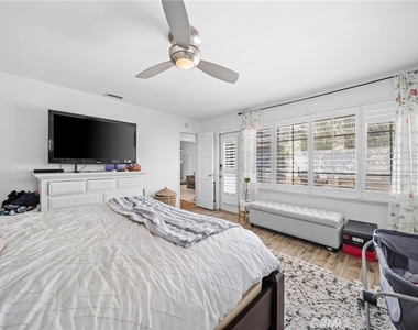7323 W 91st - Photo Thumbnail 19
