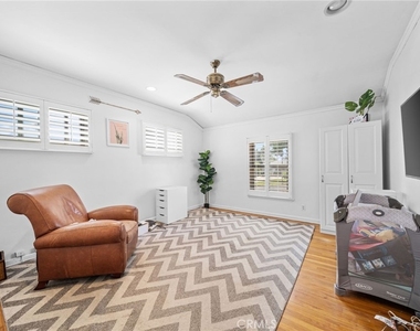 7323 W 91st - Photo Thumbnail 20