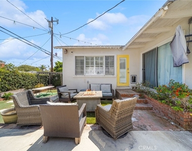 7323 W 91st - Photo Thumbnail 30