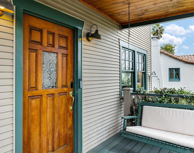 4195 York Boulevard - Photo Thumbnail 1