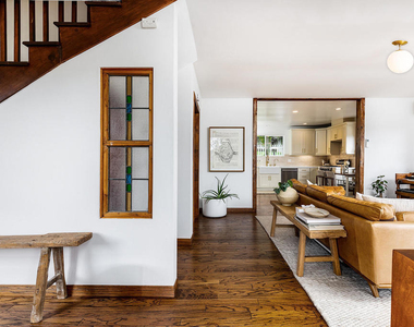 4195 York Boulevard - Photo Thumbnail 2