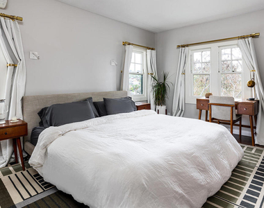 4195 York Boulevard - Photo Thumbnail 12
