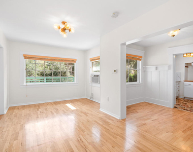2026 Laurel Canyon Boulevard - Photo Thumbnail 2