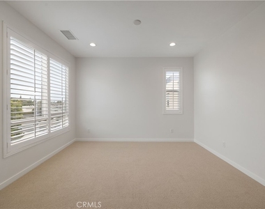 2138 Bella Court - Photo Thumbnail 19