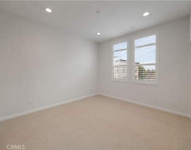 2138 Bella Court - Photo Thumbnail 23