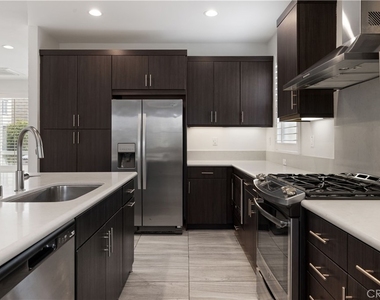 2138 Bella Court - Photo Thumbnail 10