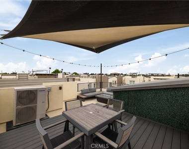 2138 Bella Court - Photo Thumbnail 30