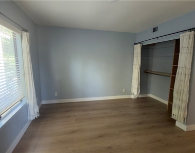 24901 Zumaya Court - Photo Thumbnail 19