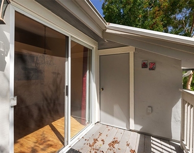 22 Campton Place - Photo Thumbnail 28