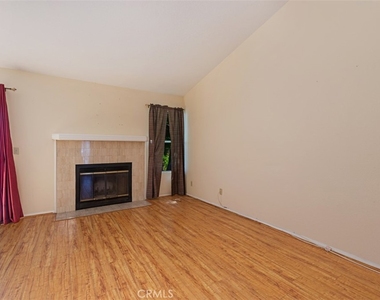 22 Campton Place - Photo Thumbnail 10