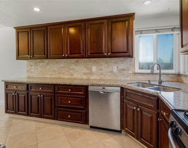 24162 Okeechobee Lane - Photo Thumbnail 5