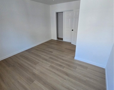 681 N Glassell - Photo Thumbnail 7