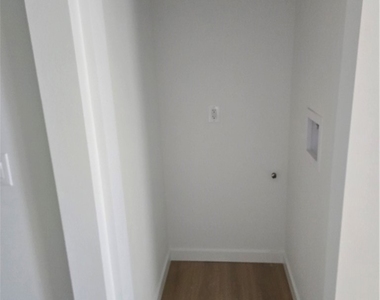 681 N Glassell - Photo Thumbnail 5