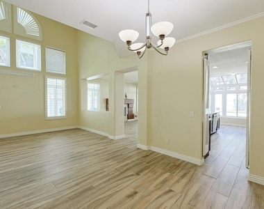 4578 Da Vinci Street - Photo Thumbnail 13