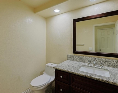 4578 Da Vinci Street - Photo Thumbnail 16
