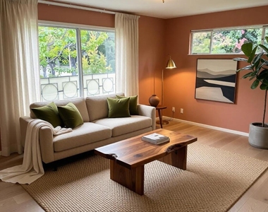 752 University Avenue - Photo Thumbnail 4