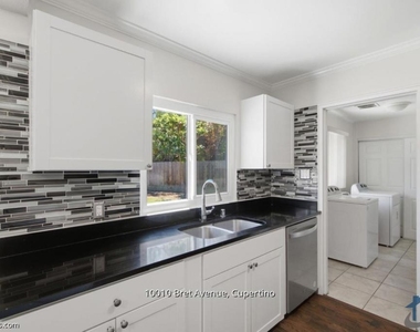 10010 Bret Avenue - Photo Thumbnail 7