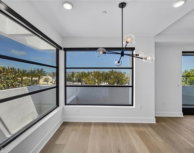 24722 Del Prado - Photo Thumbnail 19