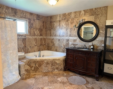 2210 Rockway - Photo Thumbnail 14