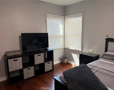 2210 Rockway - Photo Thumbnail 17