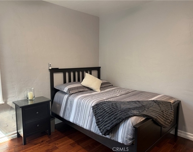 2210 Rockway - Photo Thumbnail 18