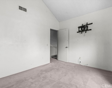 10861 Mountain View - Photo Thumbnail 19