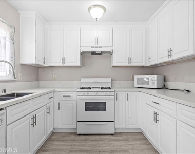 10861 Mountain View - Photo Thumbnail 12