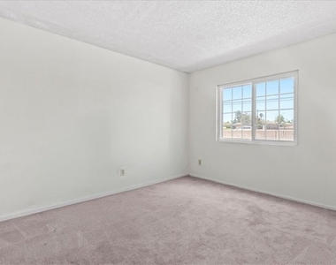10861 Mountain View - Photo Thumbnail 21