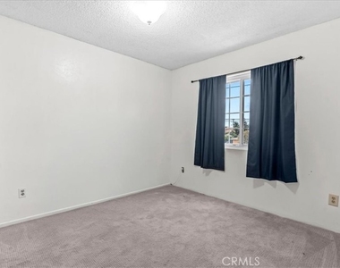 10861 Mountain View - Photo Thumbnail 18
